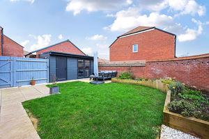 Photo 16- click for photo gallery